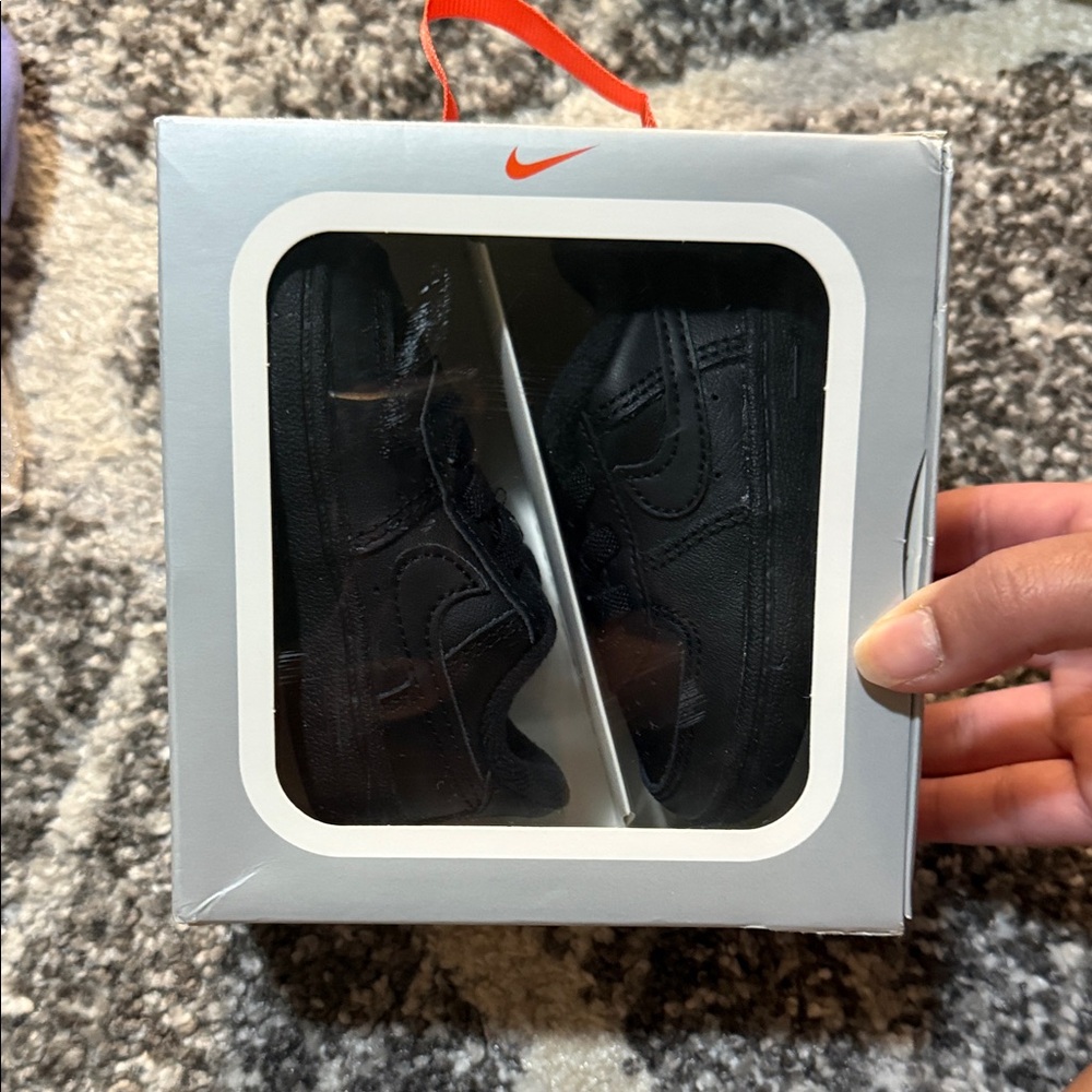 Nike Kids Black Sneakers